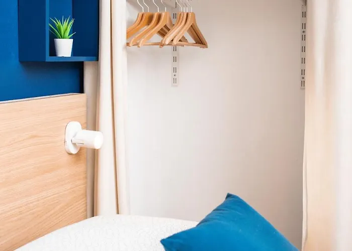 Hometimal - Le Bluebird - Center - Train Station Apartment *