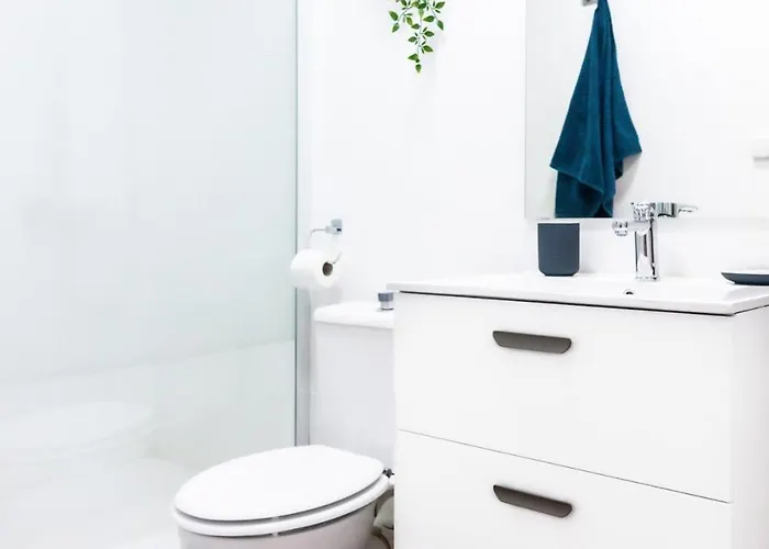 Hometimal - Le Bluebird - Center - Train Station Apartment *