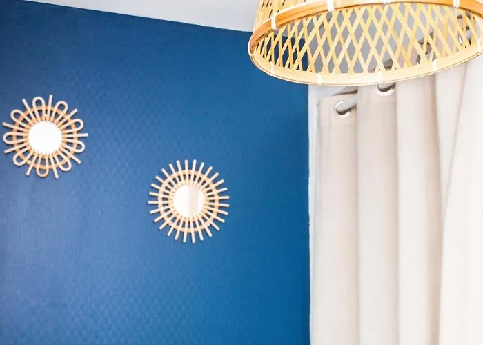 Hometimal - Le Bluebird - Center - Train Station Apartmán *